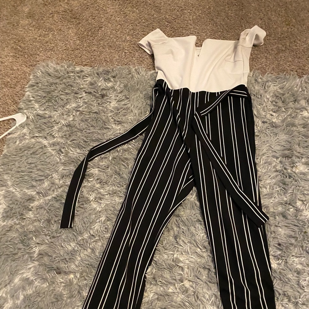 Romper. Black and white